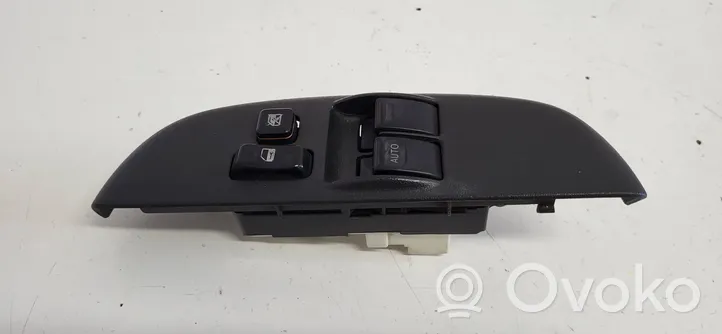 Toyota Yaris Verso Interruttore di controllo dell’alzacristalli elettrico 8482052170