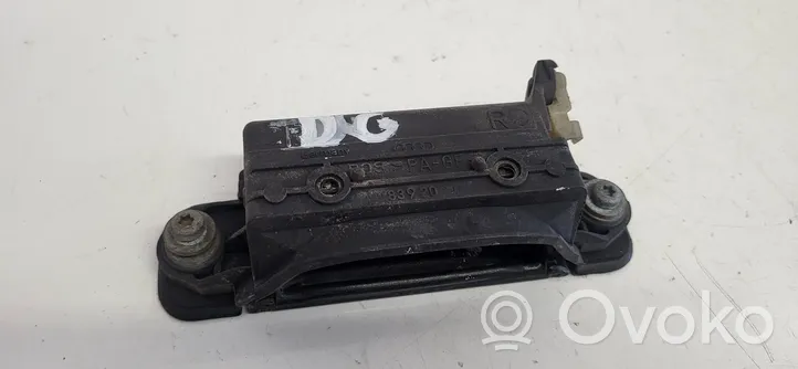 Audi A6 S6 C4 4A Maniglia esterna per portiera anteriore A08392060