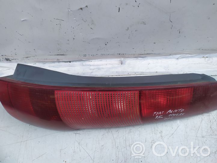 Fiat Punto (176) Lampa tylna 