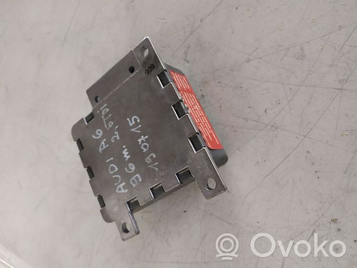 Audi A6 S6 C4 4A Airbag control unit/module 0385001037