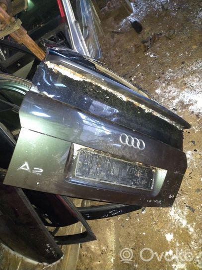 Audi A2 Heckklappe Kofferraumdeckel PA66GF26