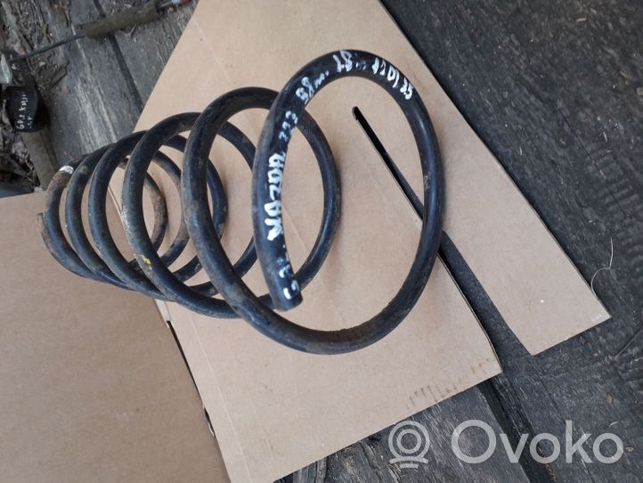 Mazda 323 Rear coil spring 