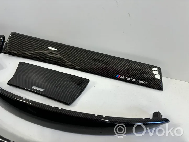 BMW X3 E83 Rivestimento del vano portaoggetti del cruscotto 