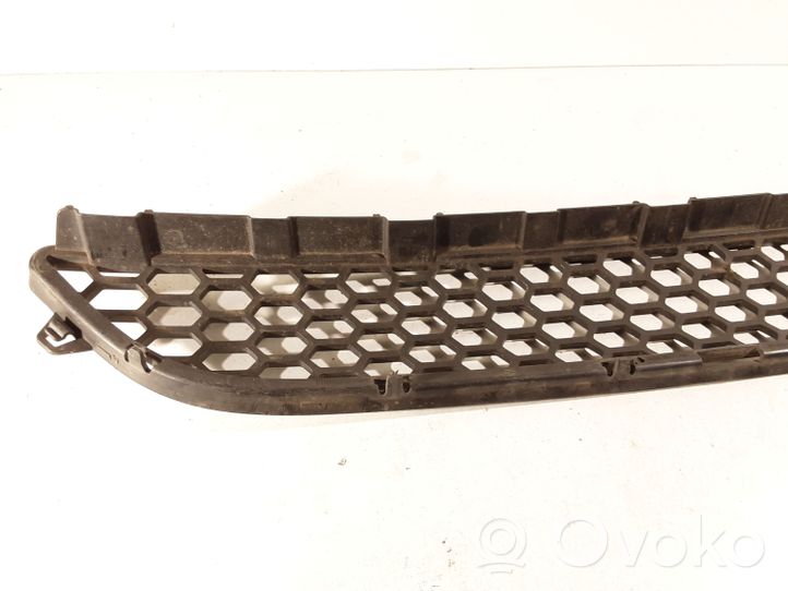 Volvo S60 Grille inférieure de pare-chocs avant 30795021