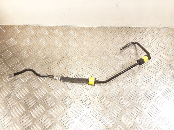 Volvo S60 Air intake hose/pipe 32268975