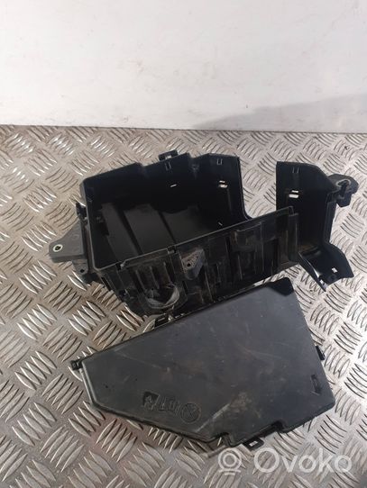 Volvo S60 Fuse box set 31398001