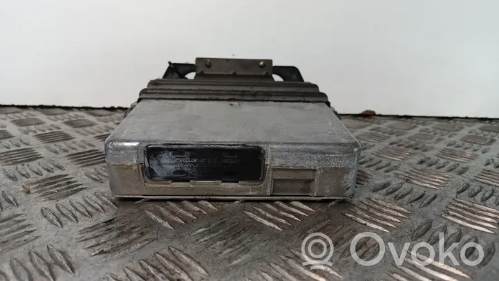 Peugeot 504 Calculateur moteur ECU 