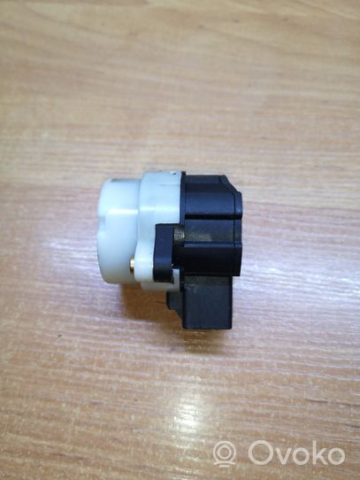 Volvo XC90 Ignition lock contact 8645228