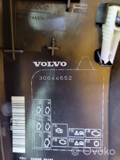 Volvo XC60 Pokrywa skrzynki bezpieczników 6G9114A078