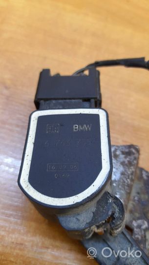 BMW 3 E90 E91 Gestänge Niveausensor Leuchtweitenregulierung vorne 6763735