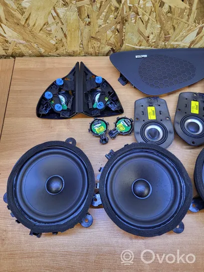 Volvo S60 Audio system kit 