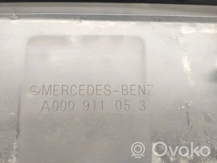 Mercedes-Benz Vito Viano W639 Siège avant (banquette double) A0009110537