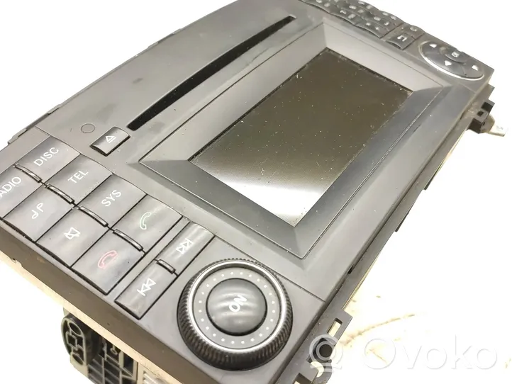 Mercedes-Benz Sprinter W906 Unità principale autoradio/CD/DVD/GPS A1699002000