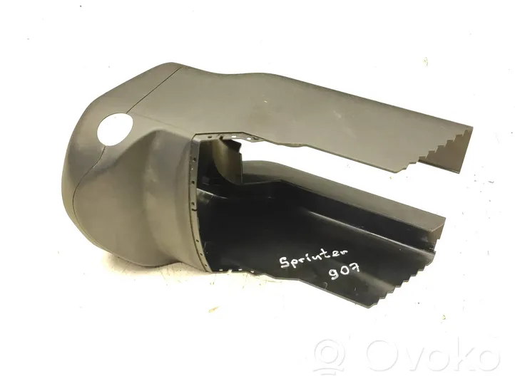 Mercedes-Benz Sprinter W907 W910 Rivestimento del piantone del volante A9079001105