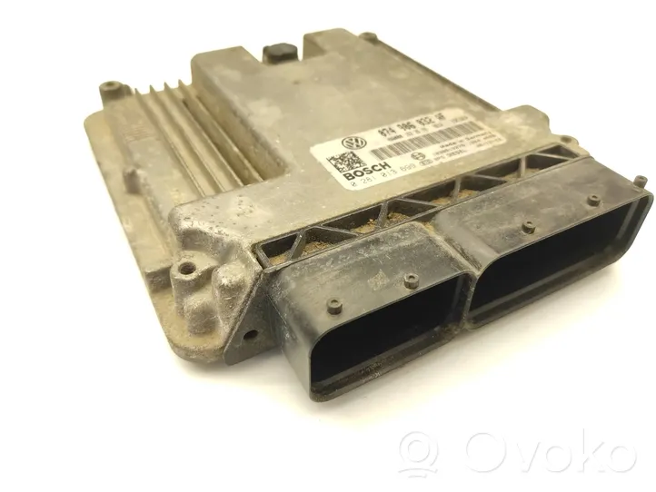 Volkswagen Crafter Calculateur moteur ECU 074906032AF