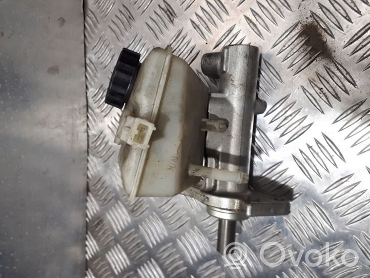 Volvo V70 Cilindro del sistema frenante 8646006