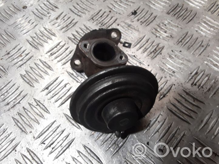 Audi A6 S6 C6 4F EGR valve 70030904