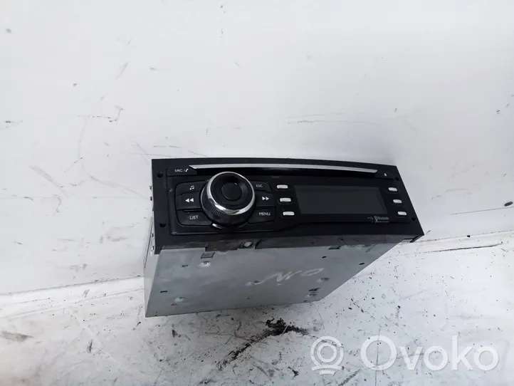 Peugeot iOn Radio/CD/DVD/GPS-pääyksikkö 96748368XT