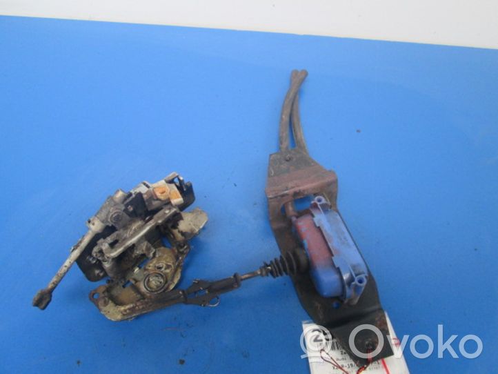 Audi 100 200 5000 C2 Front door lock 