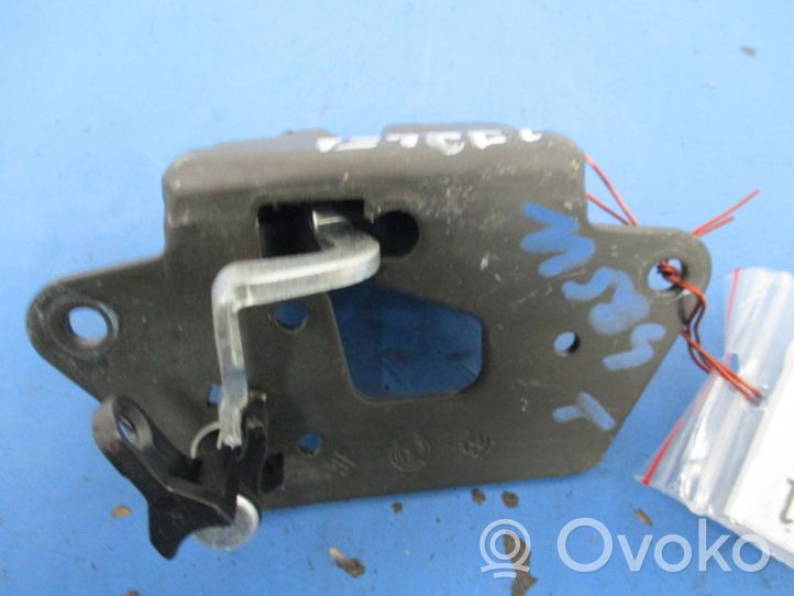 Fiat Panda 141 Serrure de loquet coffre 