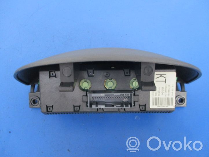 Opel Corsa C Radio/CD/DVD/GPS-pääyksikkö 