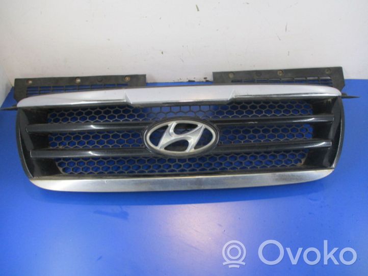 Hyundai Trajet Grille de calandre avant 86352-3A000