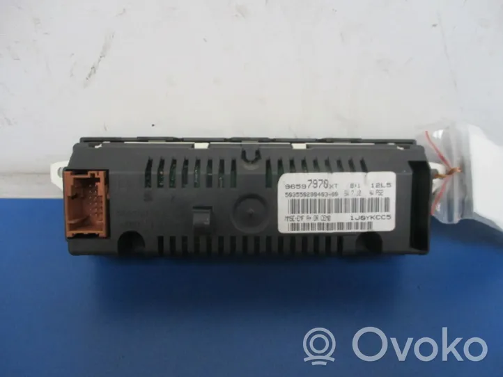 Citroen C3 Panel / Radioodtwarzacz CD/DVD/GPS 96597970XT