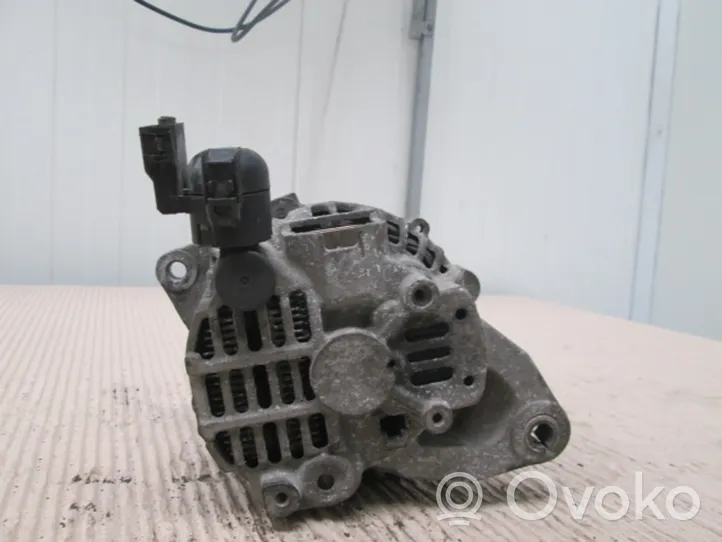 Mazda 323 Generatore/alternatore 