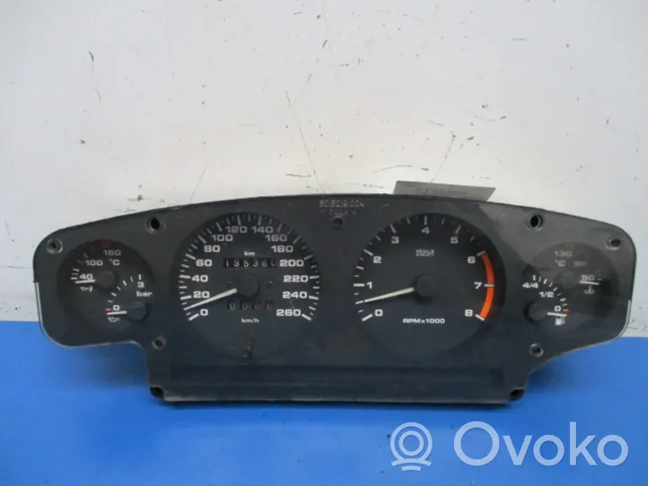 Audi Coupe Tachimetro (quadro strumenti) 