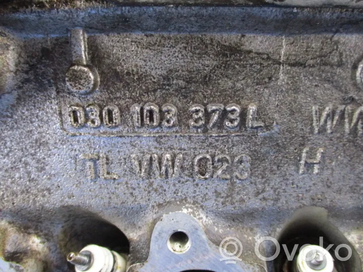 Volkswagen Golf III Testata motore 030103373L