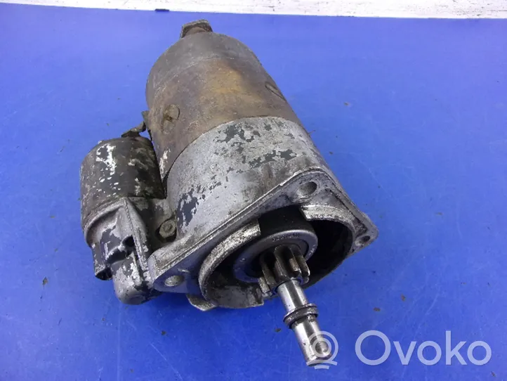 Volkswagen PASSAT Starter motor 049911023D