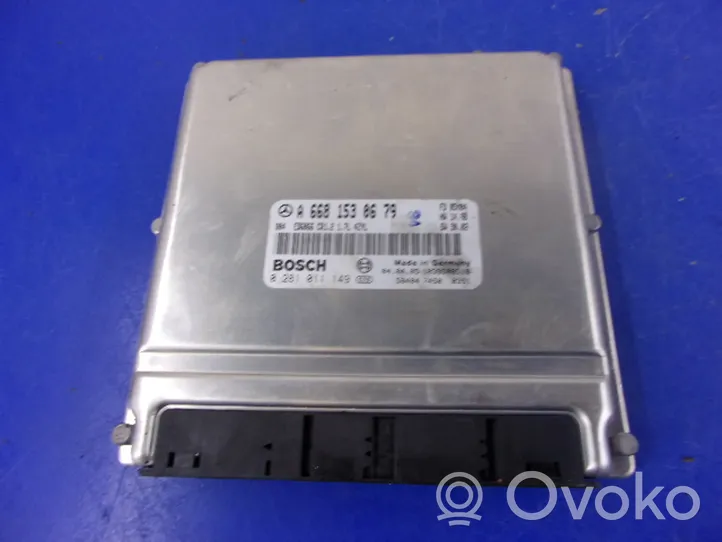 Mercedes-Benz Vaneo W414 Unité de commande, module ECU de moteur A6681530679