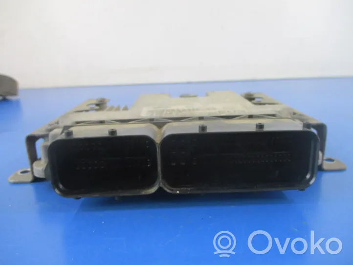 Fiat Idea Komputer / Sterownik ECU silnika 55191928