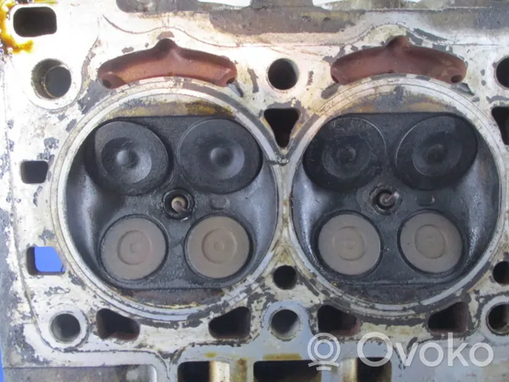 Citroen Xsara Picasso Engine head 9636076010