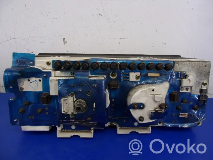 Volvo 340 -  360 Compteur de vitesse tableau de bord 