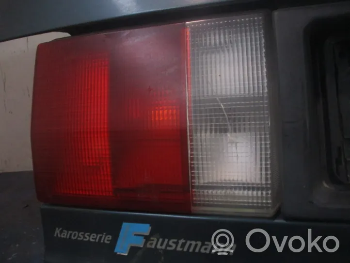 Audi 80 90 B3 Galinis dangtis (bagažinės) 