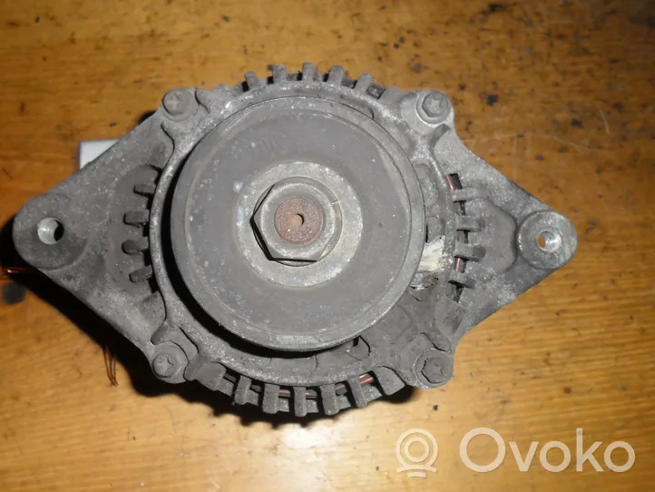 Mazda 323 Generatore/alternatore 