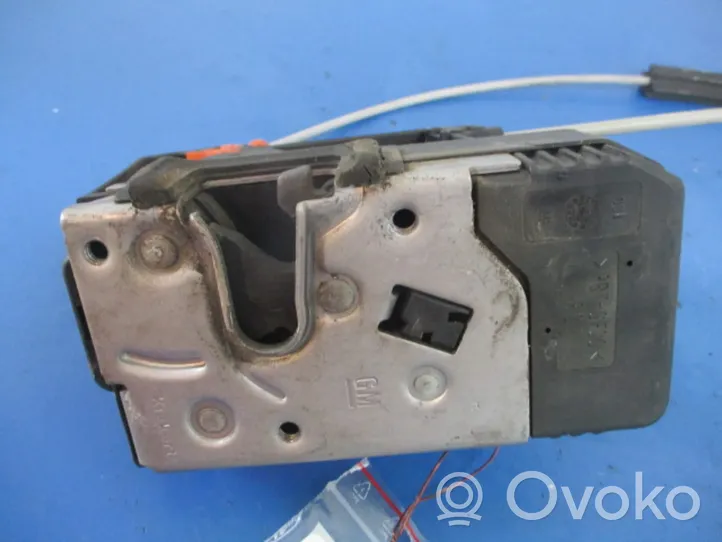 Opel Meriva A Serratura portiera anteriore 13154792GF