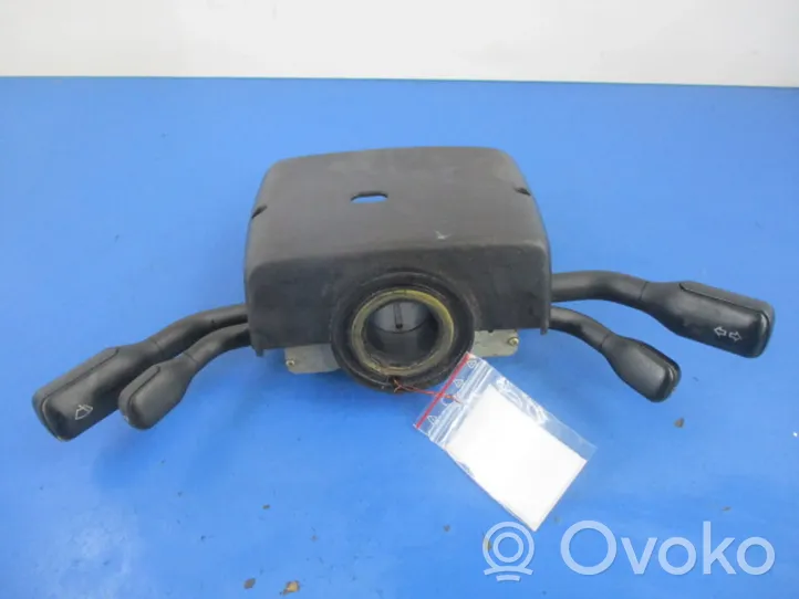 Audi 80 90 B3 Muut kytkimet/nupit/vaihtimet 443953513H