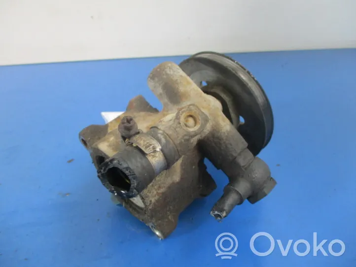 Volkswagen Golf III Pompe de direction assistée 1H0422155E