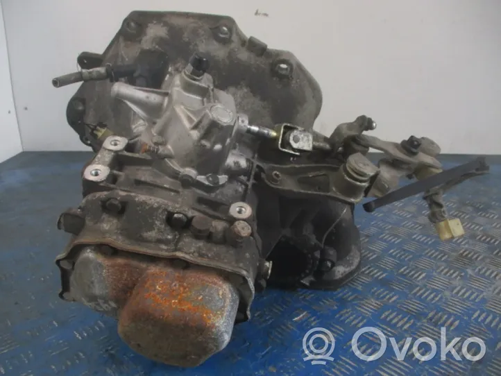 Opel Corsa C Manualna 6-biegowa skrzynia biegów 90400206