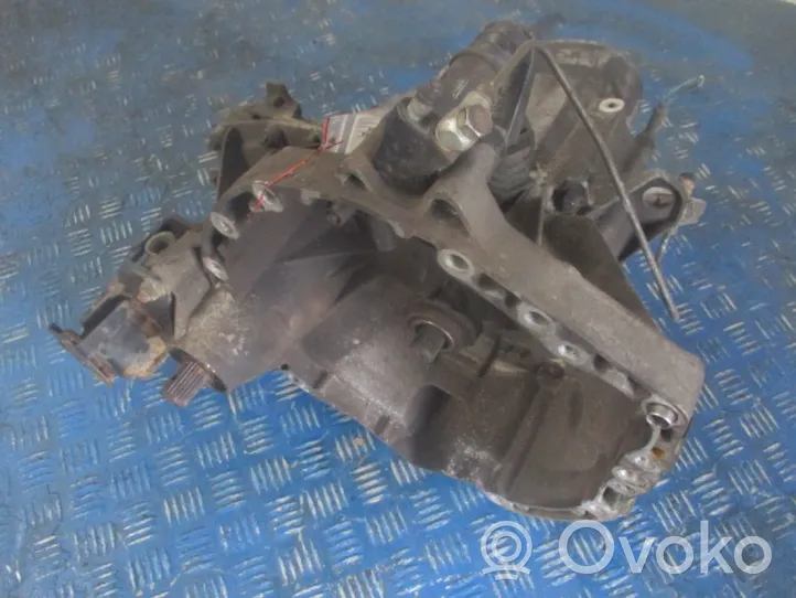 Volvo S40, V40 Manual 6 speed gearbox 