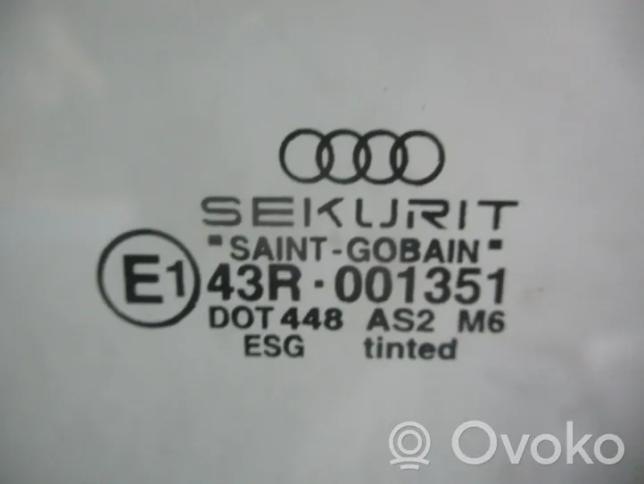 Audi A2 Pagrindinis priekinių durų stiklas (keturdurio) 