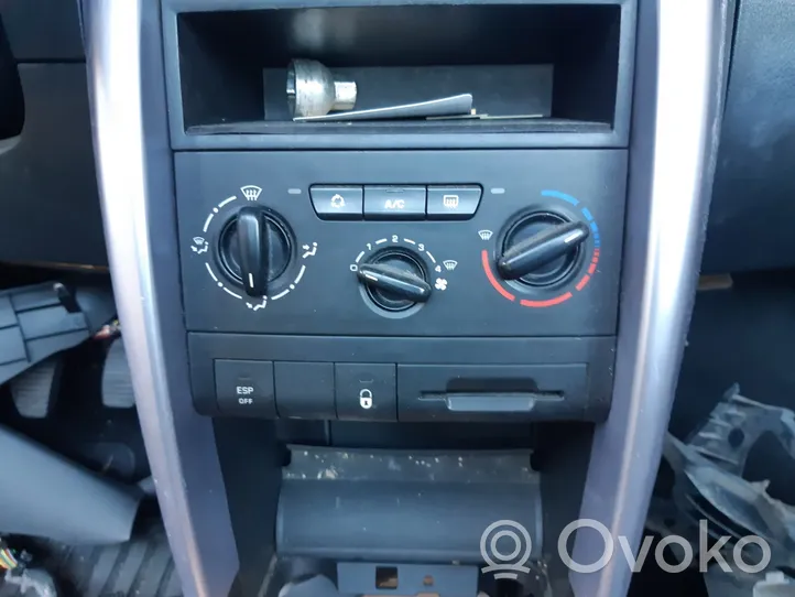 Peugeot 207 Gaisa kondicioniera vadības bloka modulis 69910004