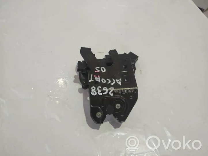 Honda Accord Tailgate lock latch 