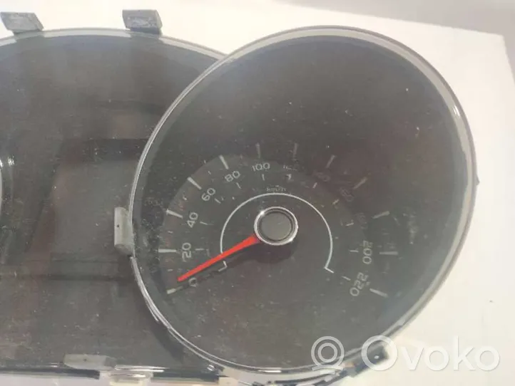 SsangYong Tivoli Geschwindigkeitsmesser Cockpit 8025035300