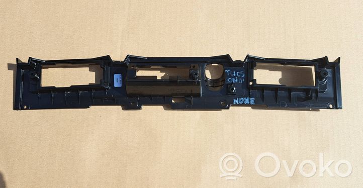 Hyundai Tucson TL Trunk door license plate light bar 87372D7010