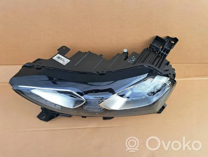 Citroen DS3 Lampa przednia 9820840880