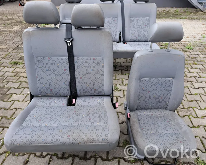 Volkswagen Transporter - Caravelle T5 Fotele / Kanapa / Boczki / Komplet 