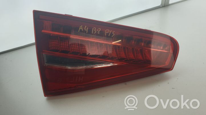 Audi A4 S4 B8 8K Lampy tylnej klapy bagażnika 